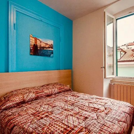 Bed & Breakfast Dream 3*